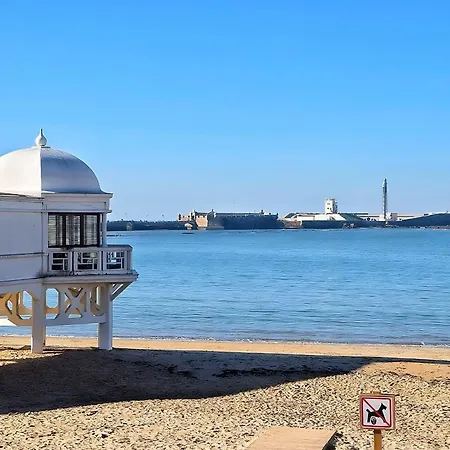 Plaza Falla Caleta * Καντίζ